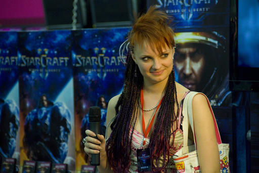 StarCraft II: Wings of Liberty - Фото-отчет с премьеры StarCraft II в Media Markt + Подарок (special for gamer.ru)